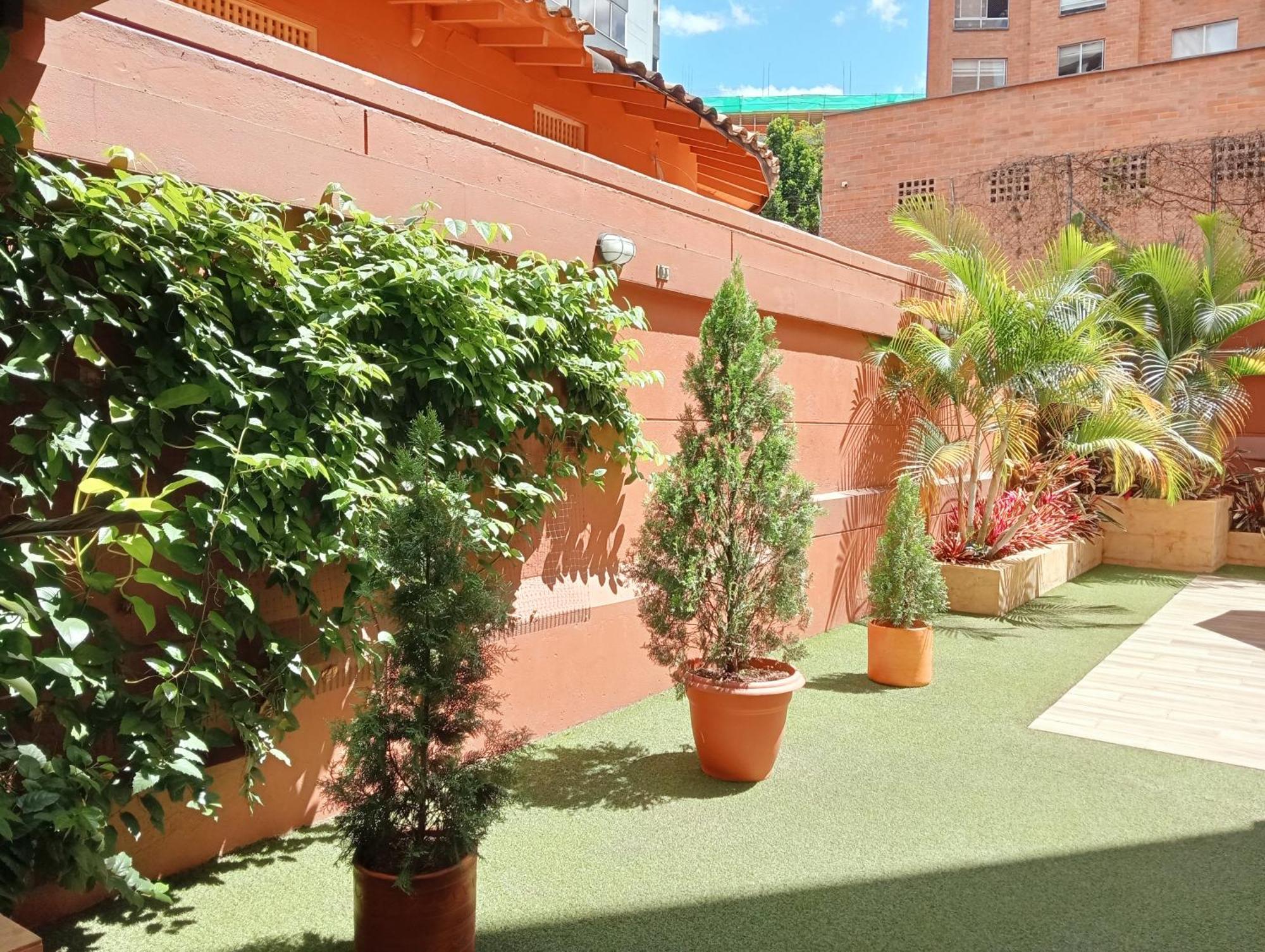 Hotel Lomas 10 Medellin By Dico Экстерьер фото