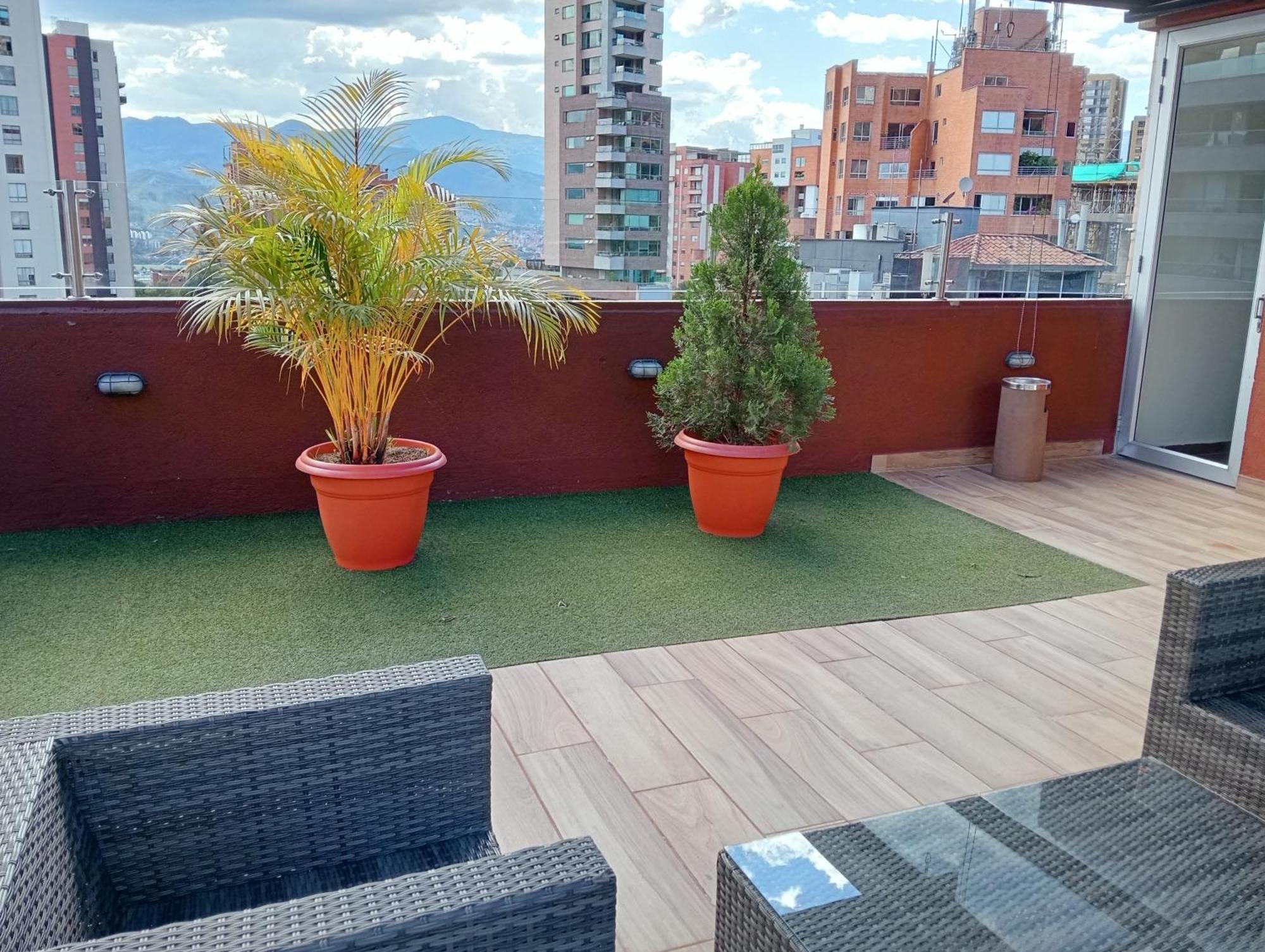 Hotel Lomas 10 Medellin By Dico Экстерьер фото