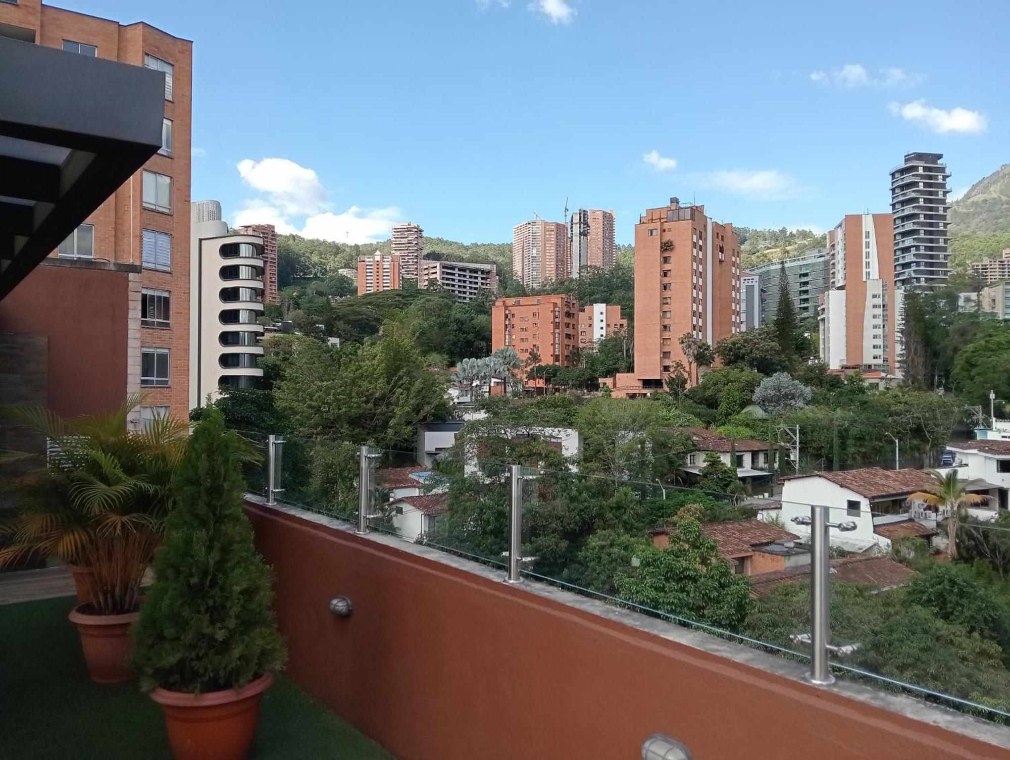 Hotel Lomas 10 Medellin By Dico Экстерьер фото