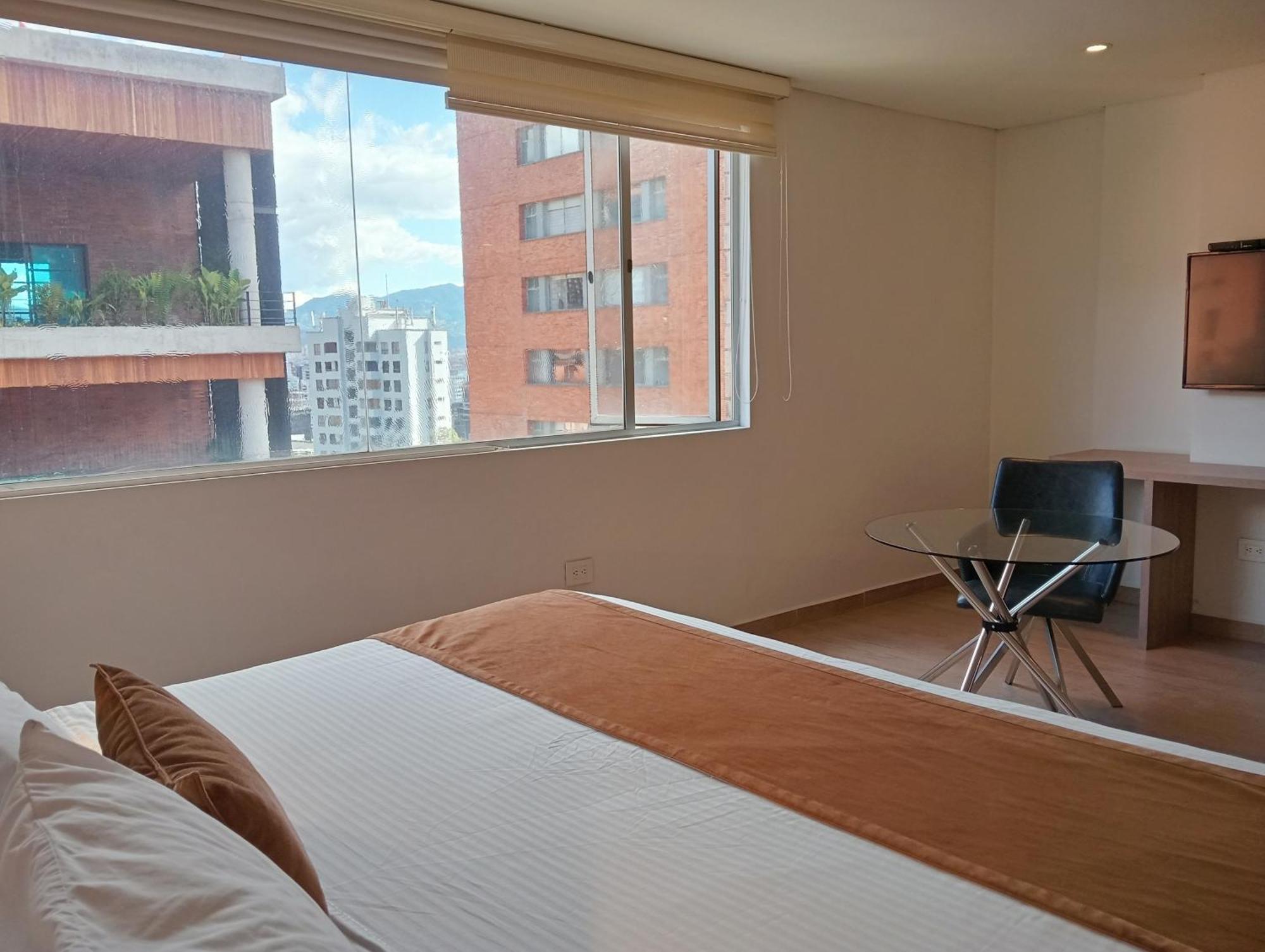 Hotel Lomas 10 Medellin By Dico Экстерьер фото