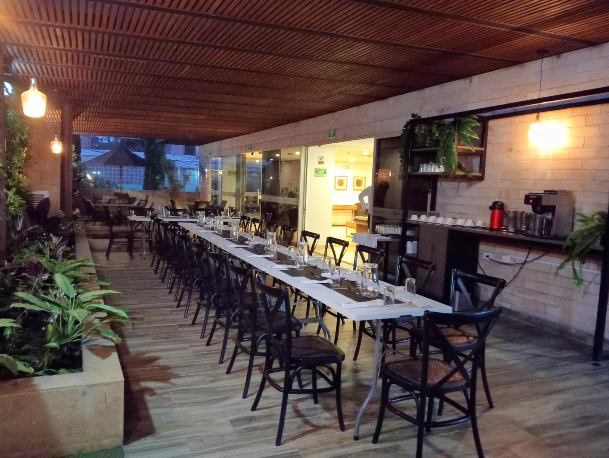 Hotel Lomas 10 Medellin By Dico Экстерьер фото