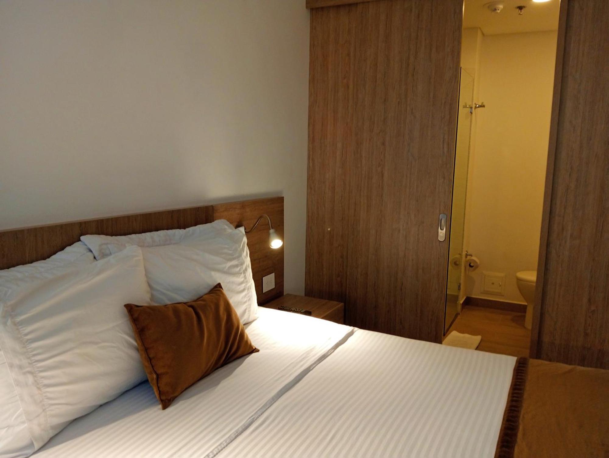 Hotel Lomas 10 Medellin By Dico Экстерьер фото